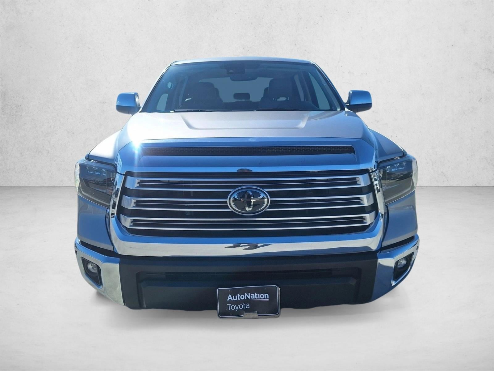 2020 Toyota Tundra Limited 5.7L V8 photo 2