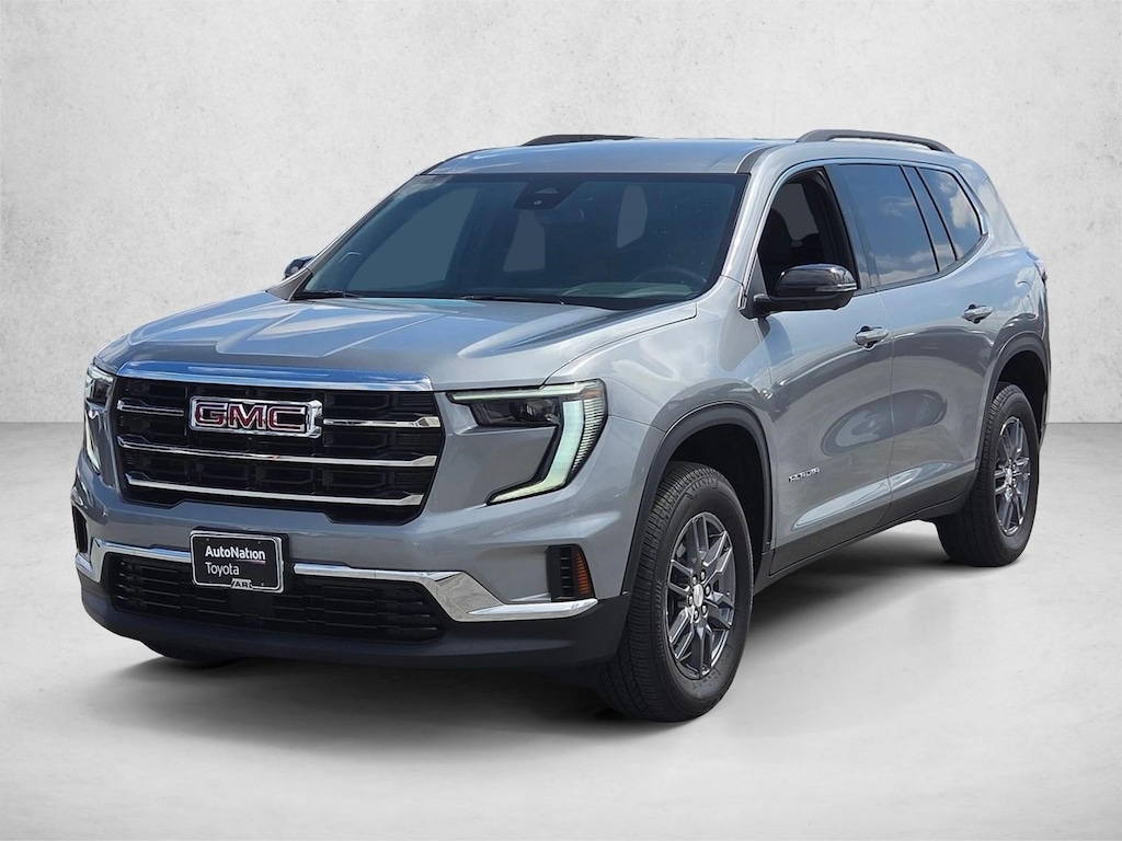 Used 2025 GMC Acadia Elevation SUV