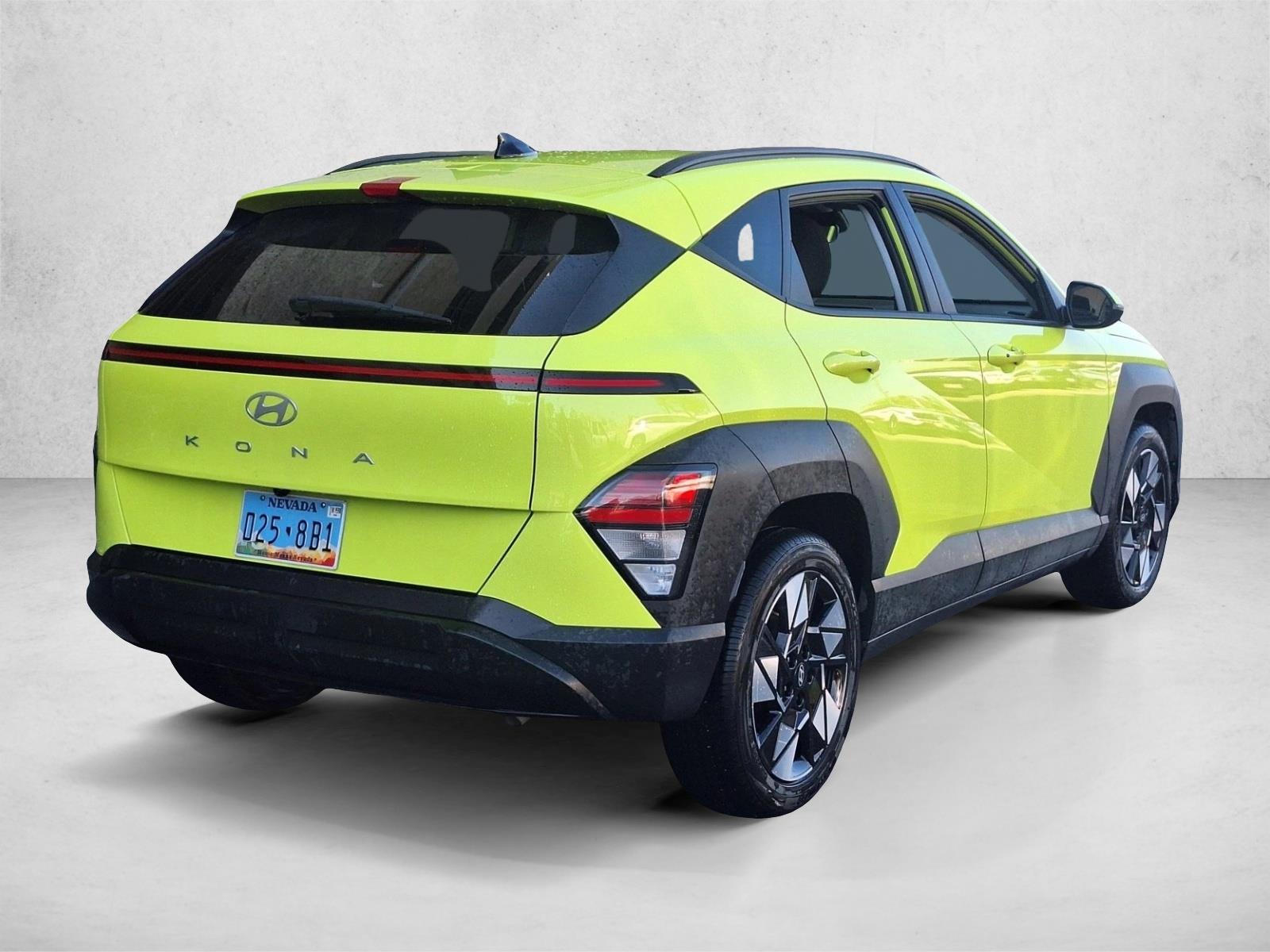 2025 Hyundai Kona SEL photo 5