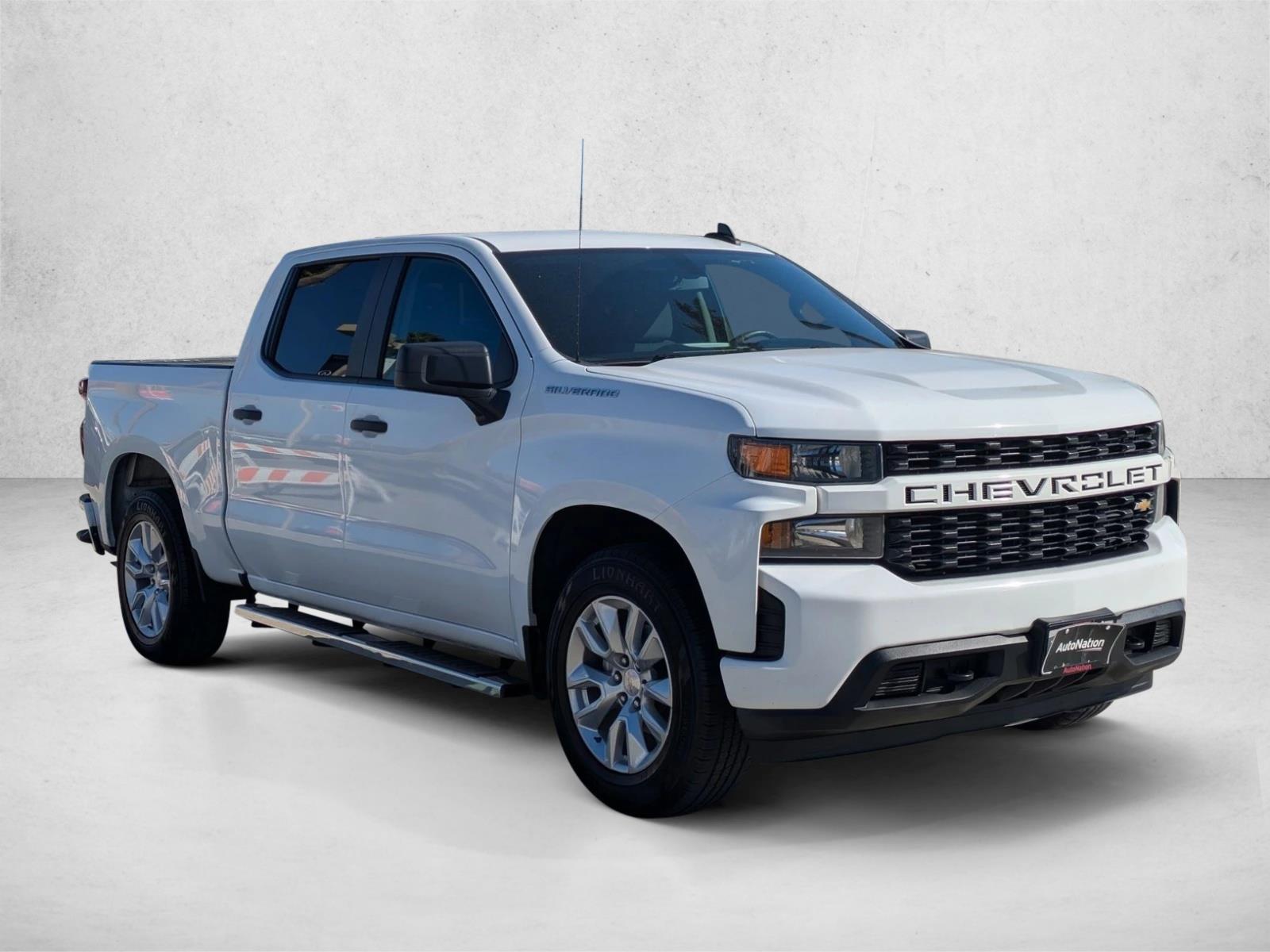2021 Chevrolet Silverado 1500 Custom photo 3
