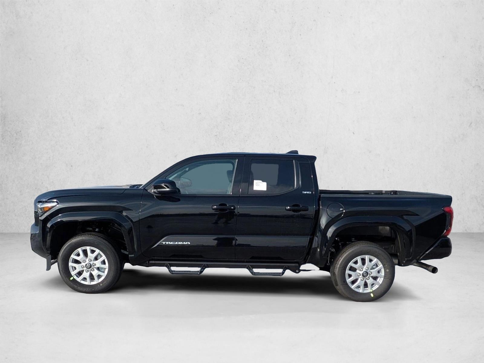 2026 Toyota Tacoma SR5 - Photo 18
