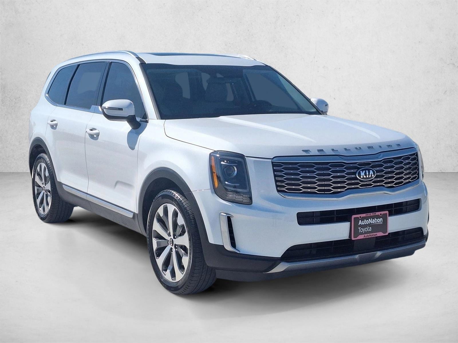 2020 Kia Telluride EX photo 3