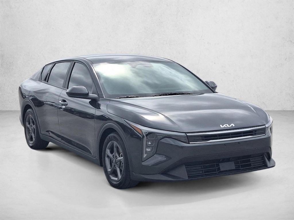 Used 2025 Kia K4 LXS Sedan