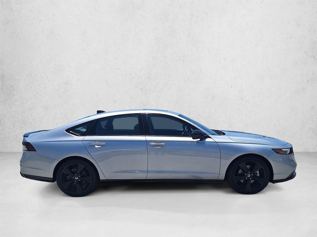 Used 2023 Honda Accord Hybrid Sport-L w/BSI Sedan