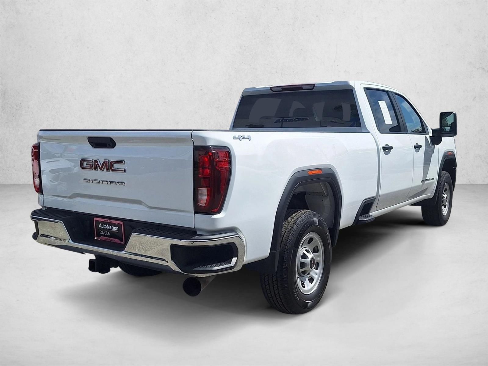 2024 GMC Sierra 3500 HD Pro photo 5