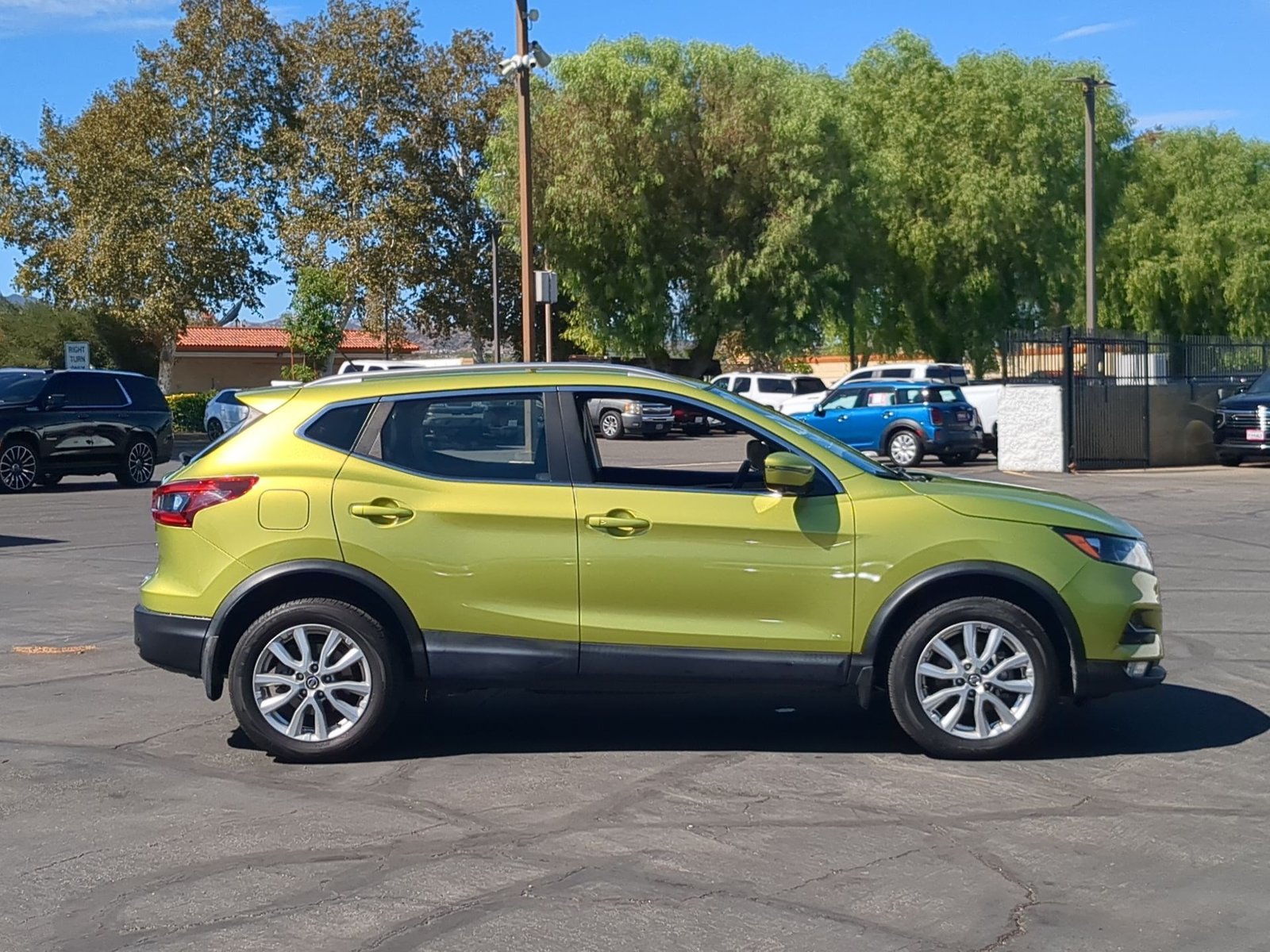 Used 2020 Nissan Rogue Sport SV SUV