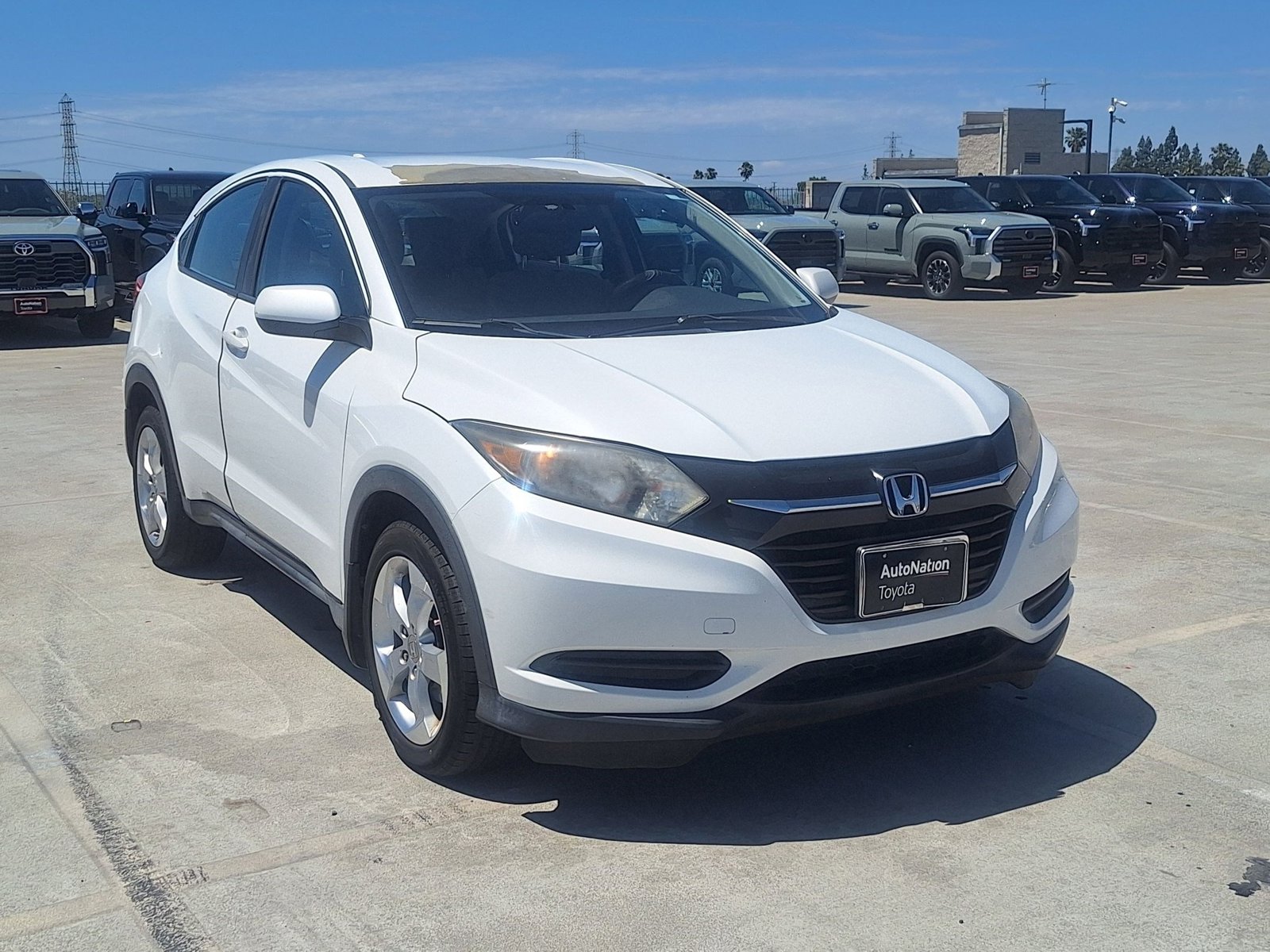 2016 Honda HR-V LX FWD photo 4