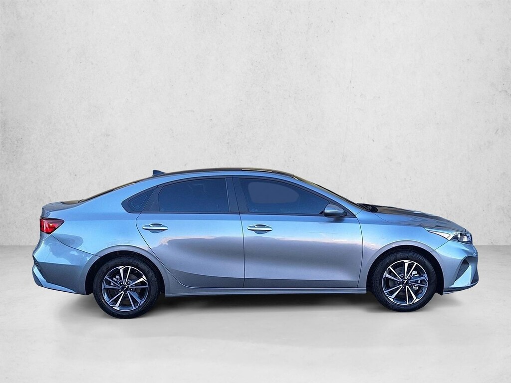 Used 2024 Kia Forte LXS Sedan