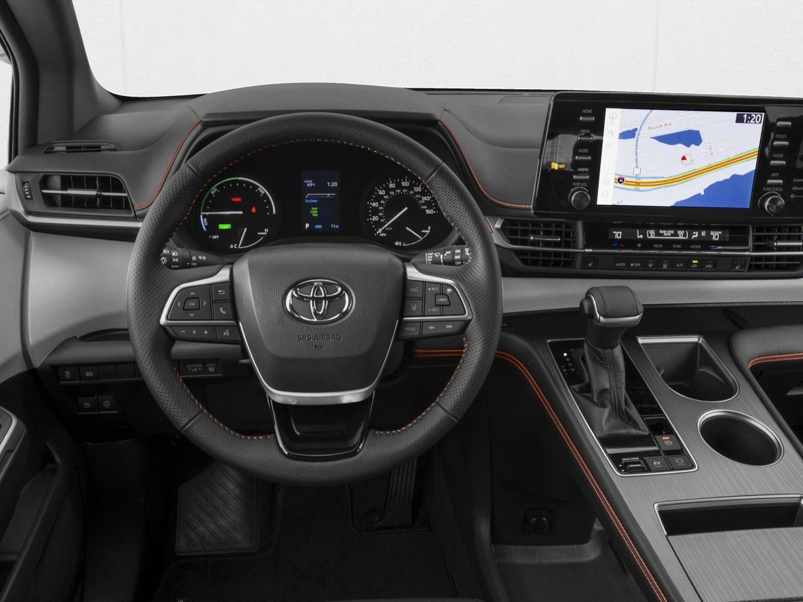 2025 Toyota Sienna XSE photo 4