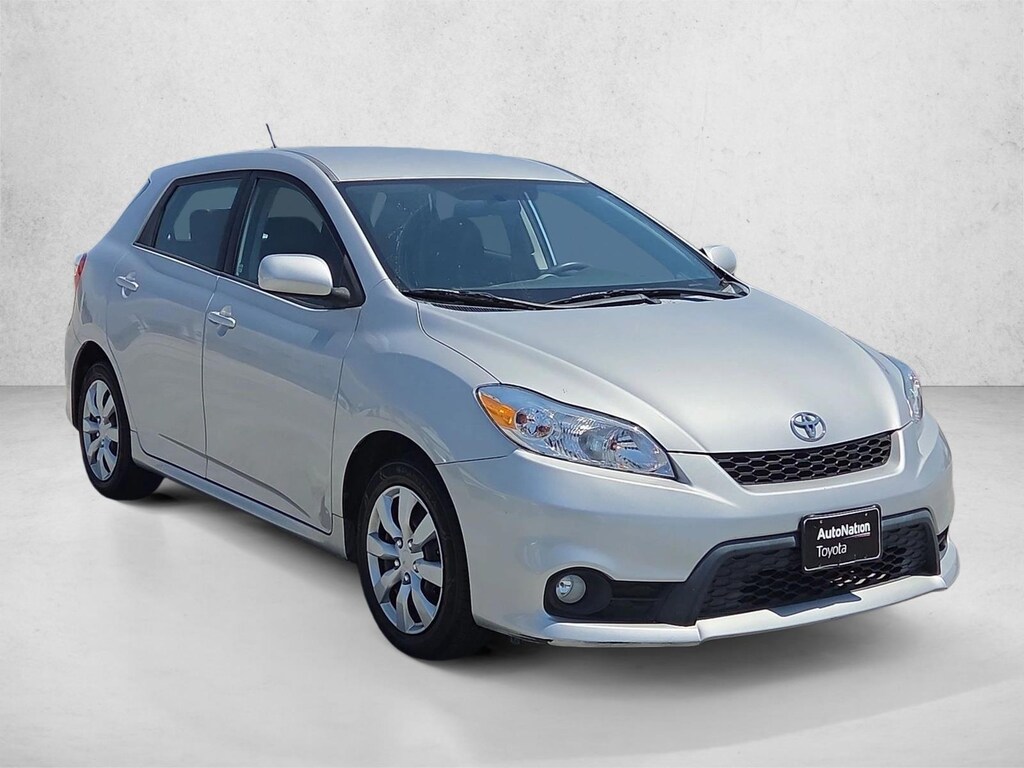 Used 2011 Toyota Matrix Base Hatchback