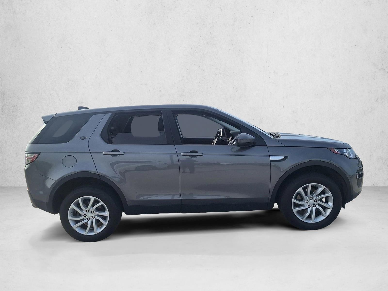 2019 Land Rover Discovery Sport HSE photo 4