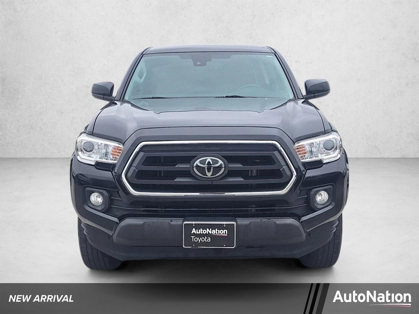 2022 Toyota Tacoma SR5 Double Cab 2WD V6 Auto Short Bed's photo