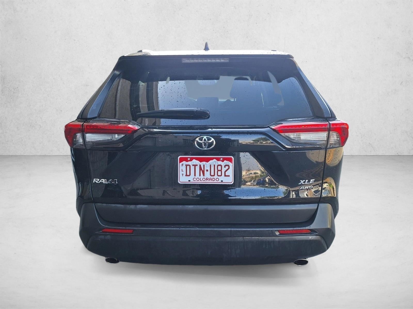 2024 Toyota RAV4 XLE photo 6