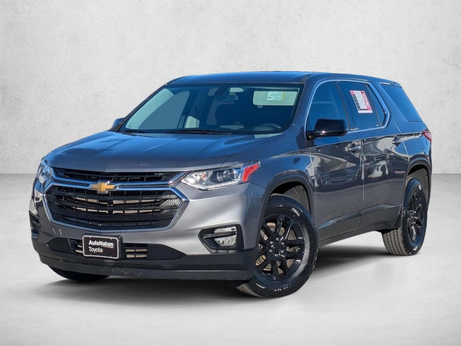 2020 Chevrolet Traverse LS's photo