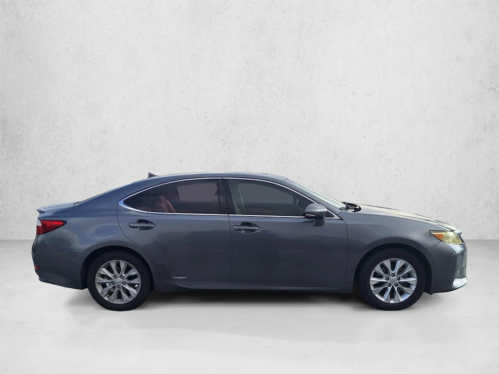 Used 2013 Lexus ES 300h Sedan