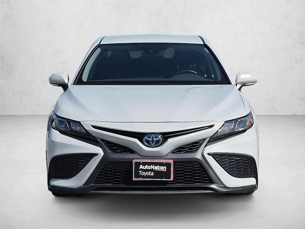 Certified 2023 Toyota Camry Hybrid SE Sedan