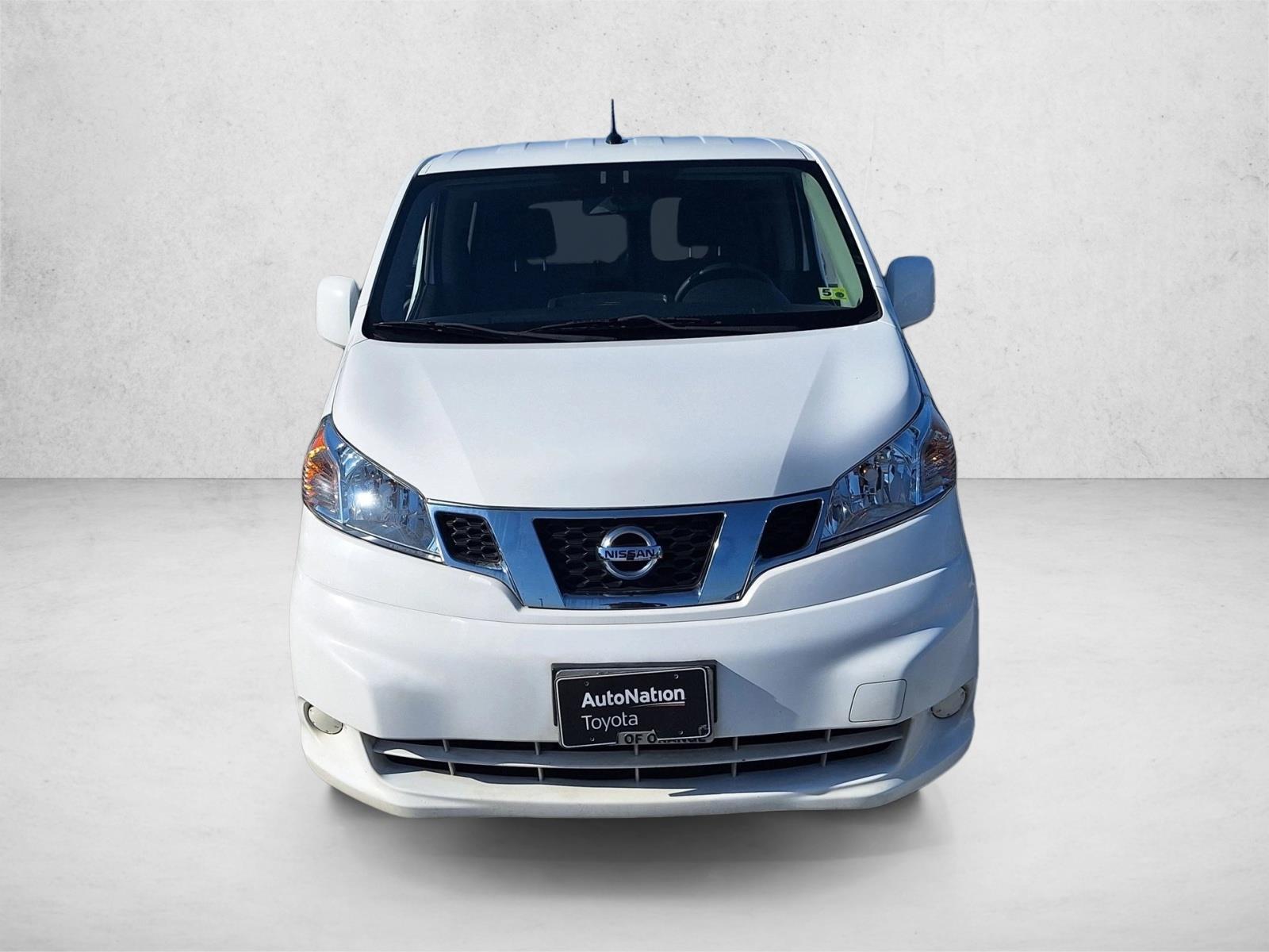 2020 Nissan NV200 SV photo 2