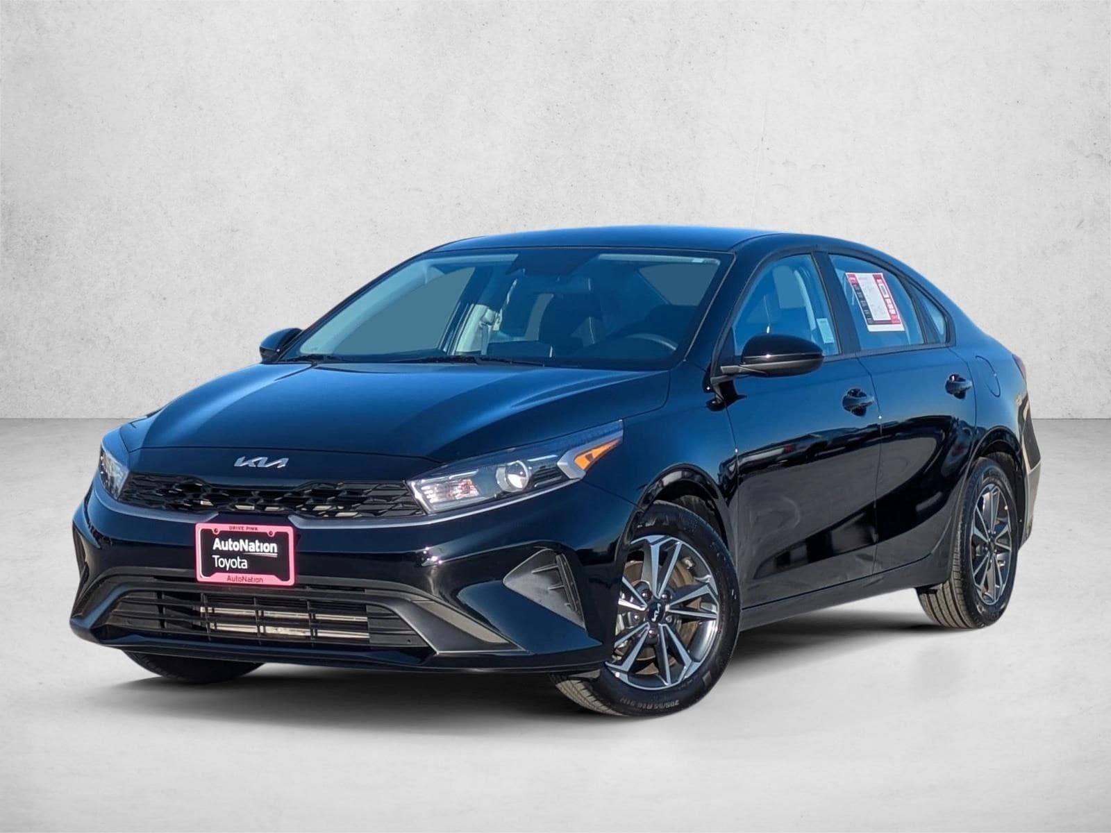 2023 Kia Forte LXS's photo