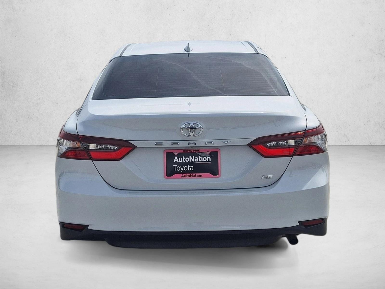 2023 Toyota Camry LE photo 6