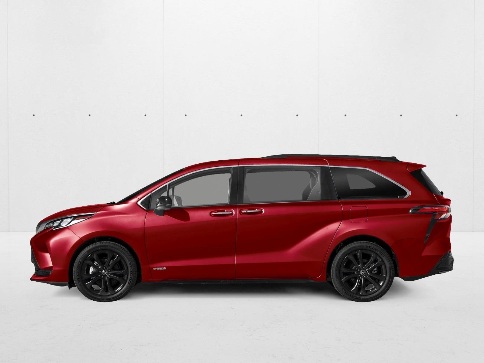 2025 Toyota Sienna XSE photo 3
