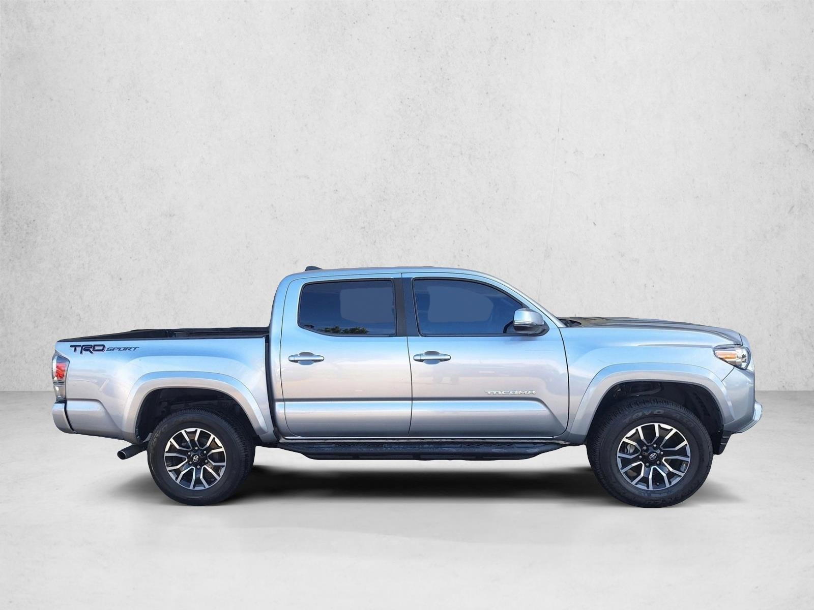 2020 Toyota Tacoma TRD Sport V6 photo 4