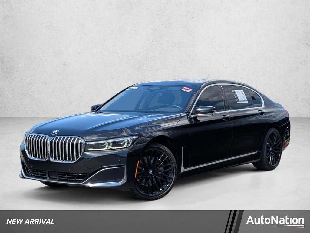 Used 2022 BMW 750i xDrive Sedan