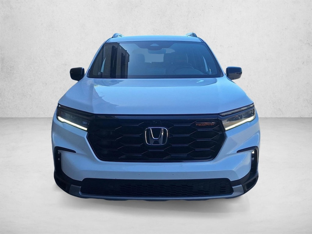 Used 2024 Honda Pilot TrailSport SUV