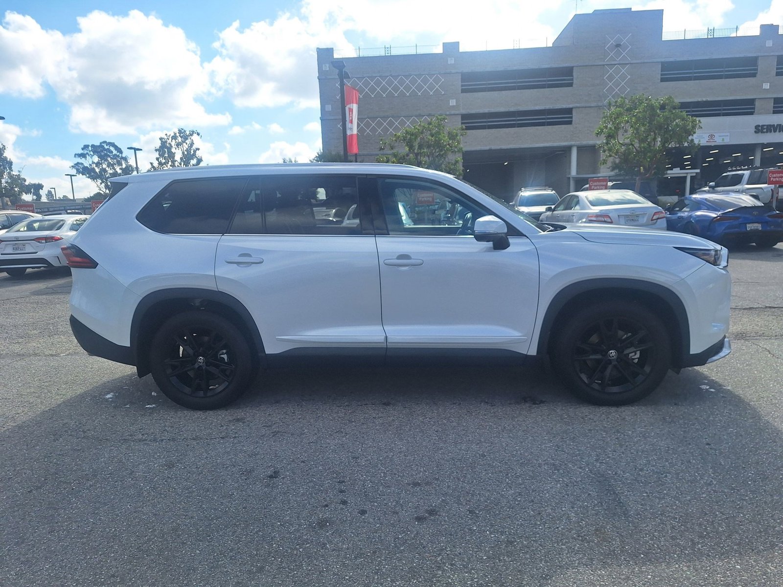 2025 Toyota Grand Highlander Hybrid MAX Limited photo 4