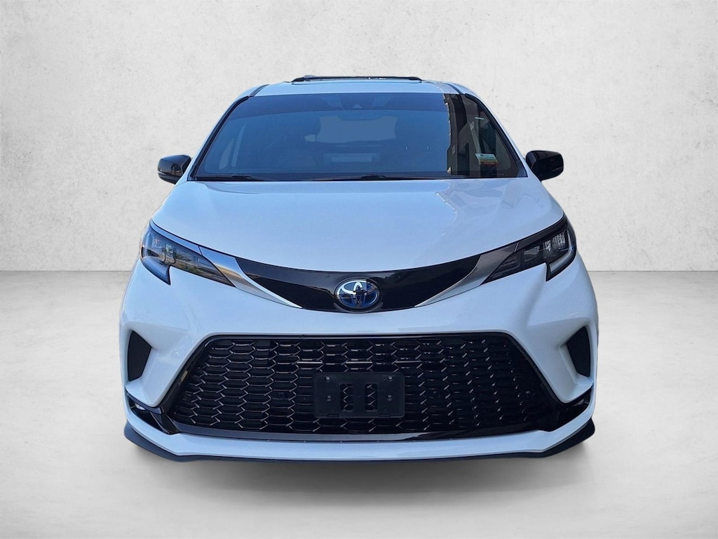 Certified 2024 Toyota Sienna XSE 7 Passenger Van Passenger Van