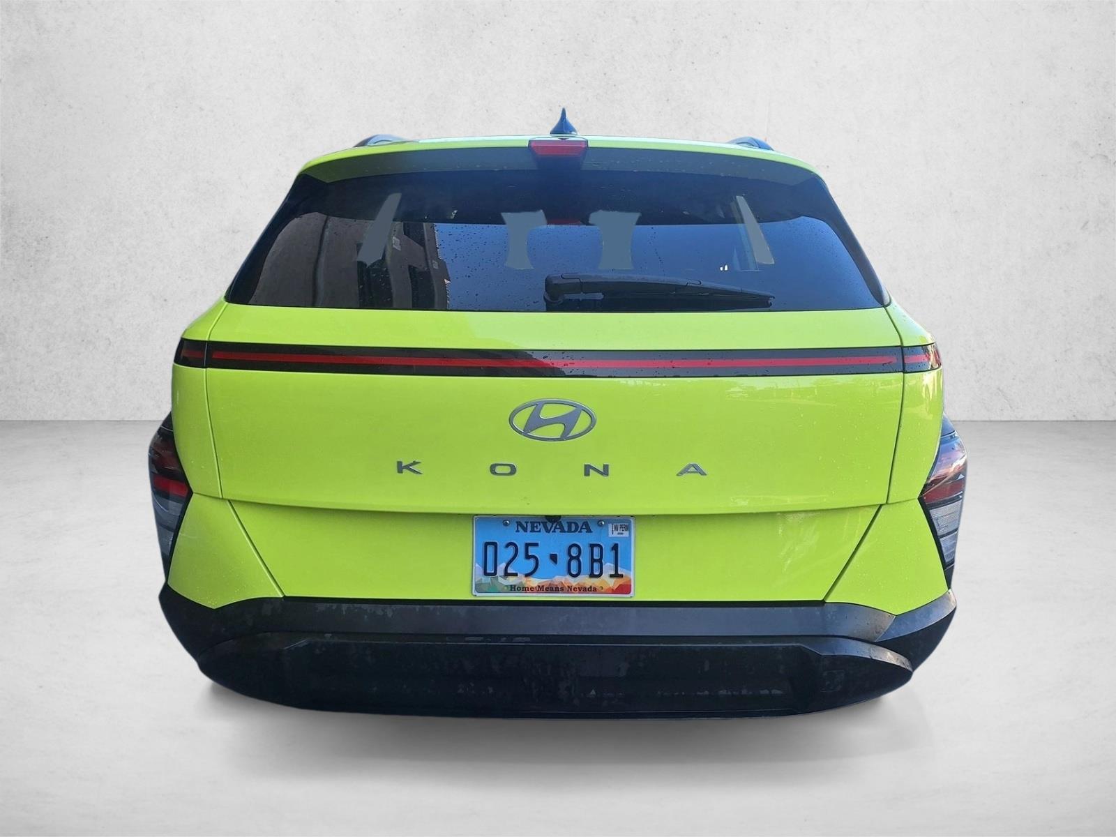 2025 Hyundai Kona SEL photo 6