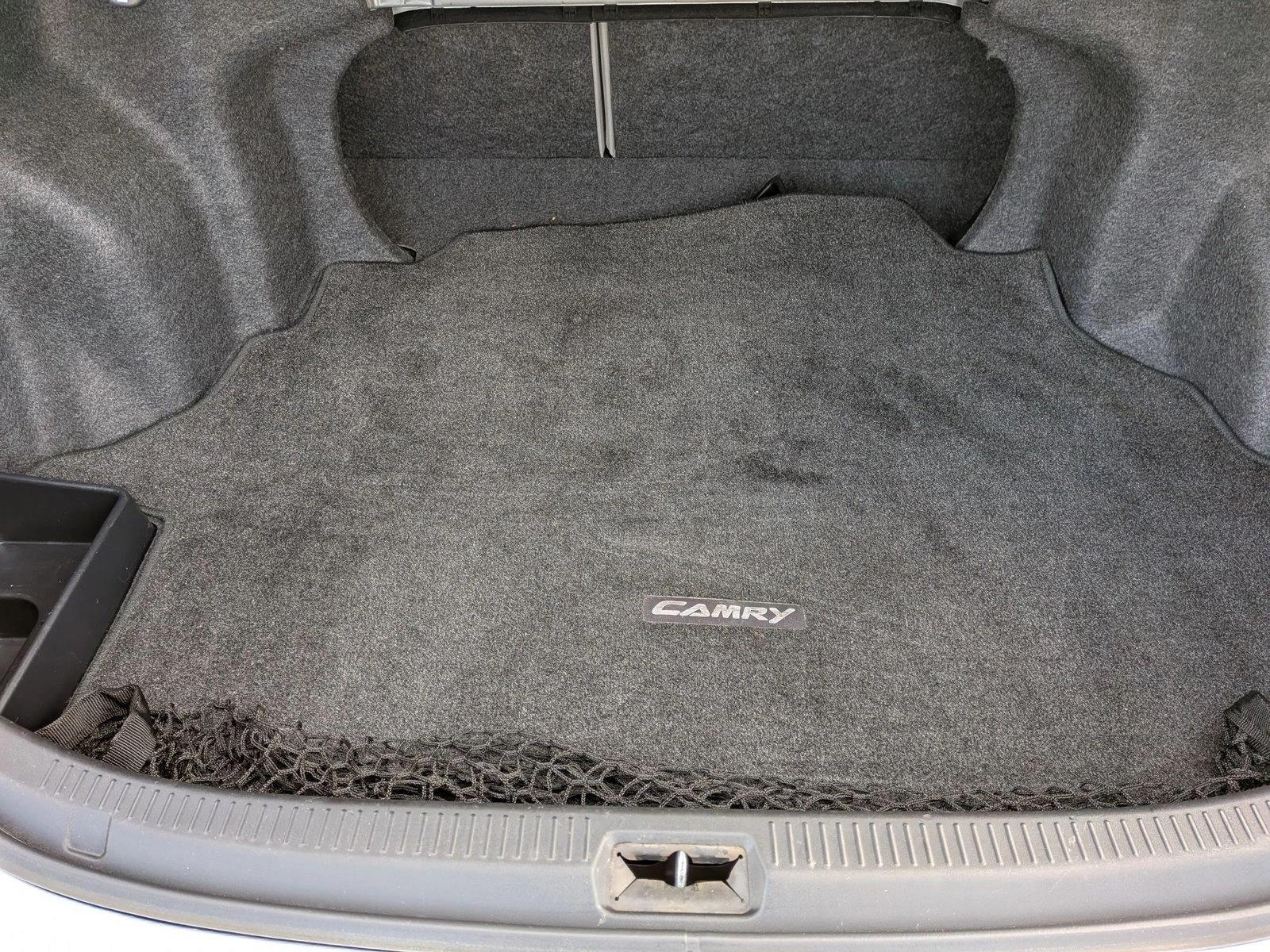 2008 Toyota Camry LE V6 photo 6