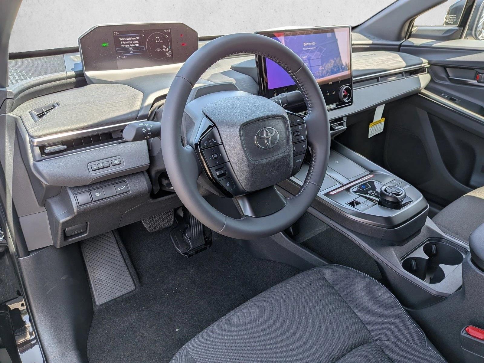 2026 Toyota C-HR SE - Photo 3