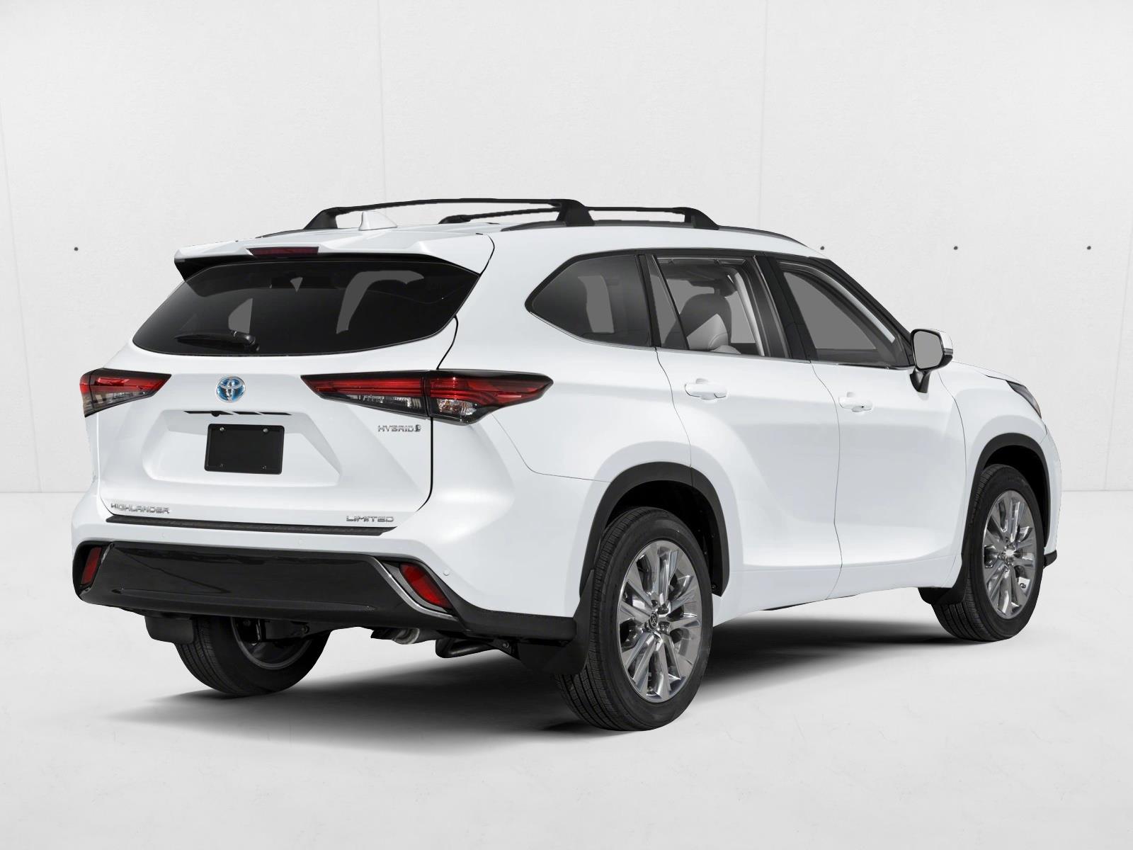 2026 Toyota Highlander Hybrid Limited photo 2