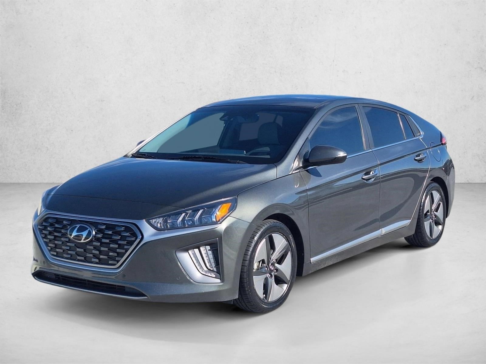 2021 Hyundai IONIQ Limited's photo
