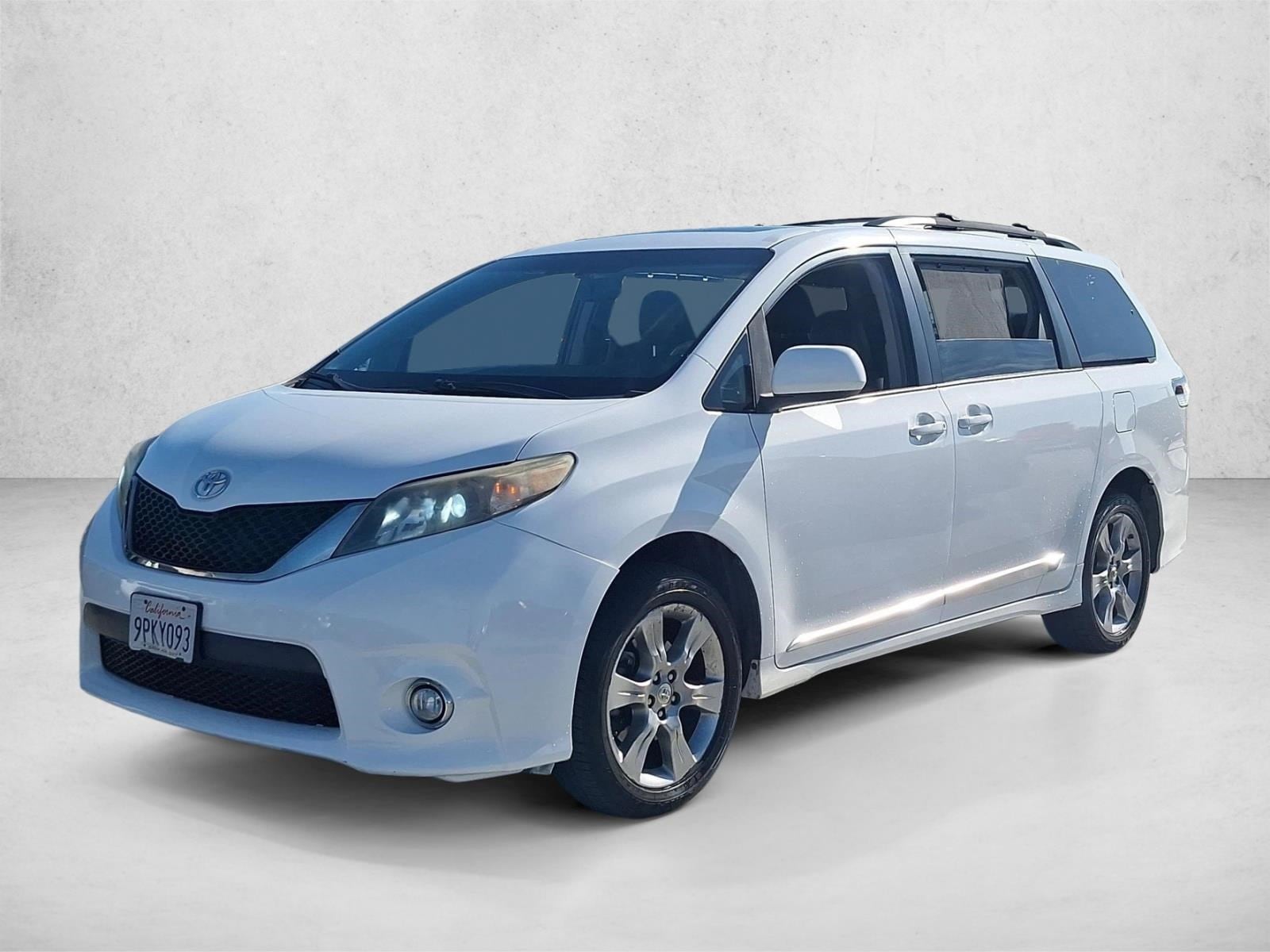 2012 Toyota Sienna SE