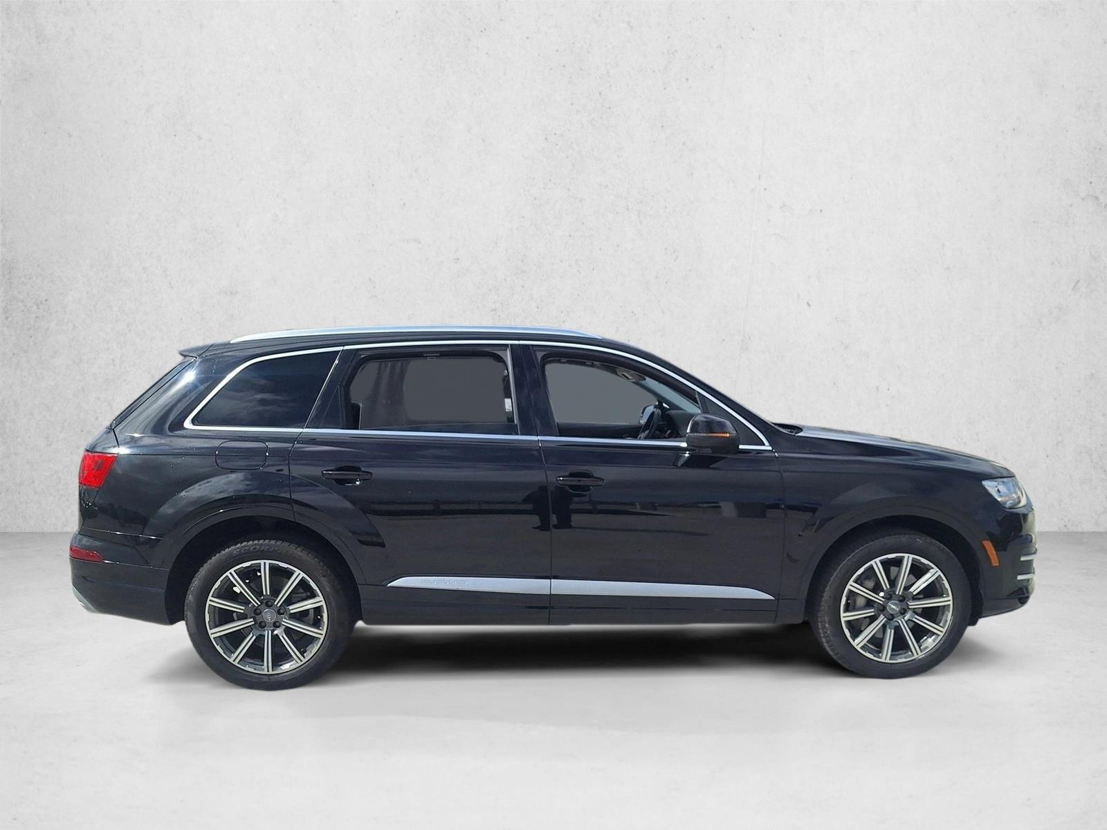 2017 Audi Q7 3.0T Premium photo 4