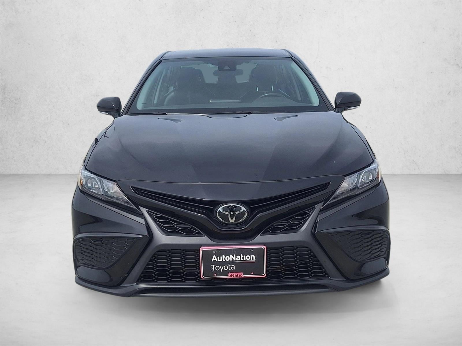 2024 Toyota Camry SE photo 2