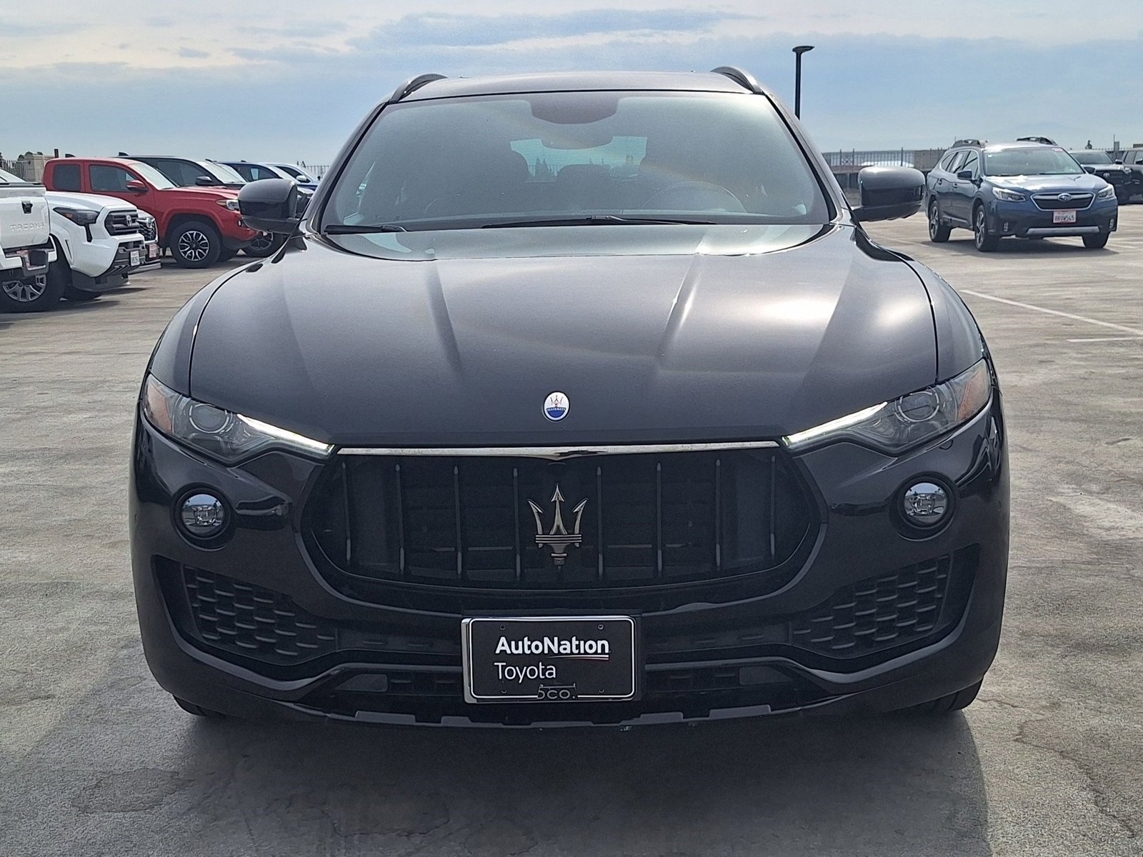 2018 Maserati Levante photo 2