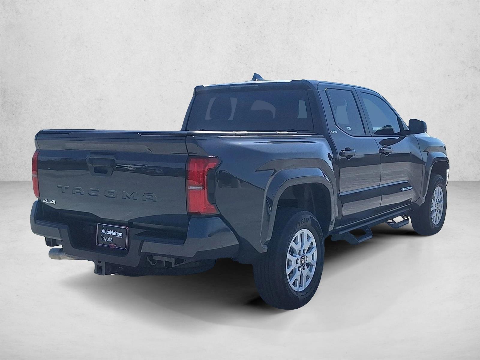 2026 Toyota Tacoma SR5 photo 5