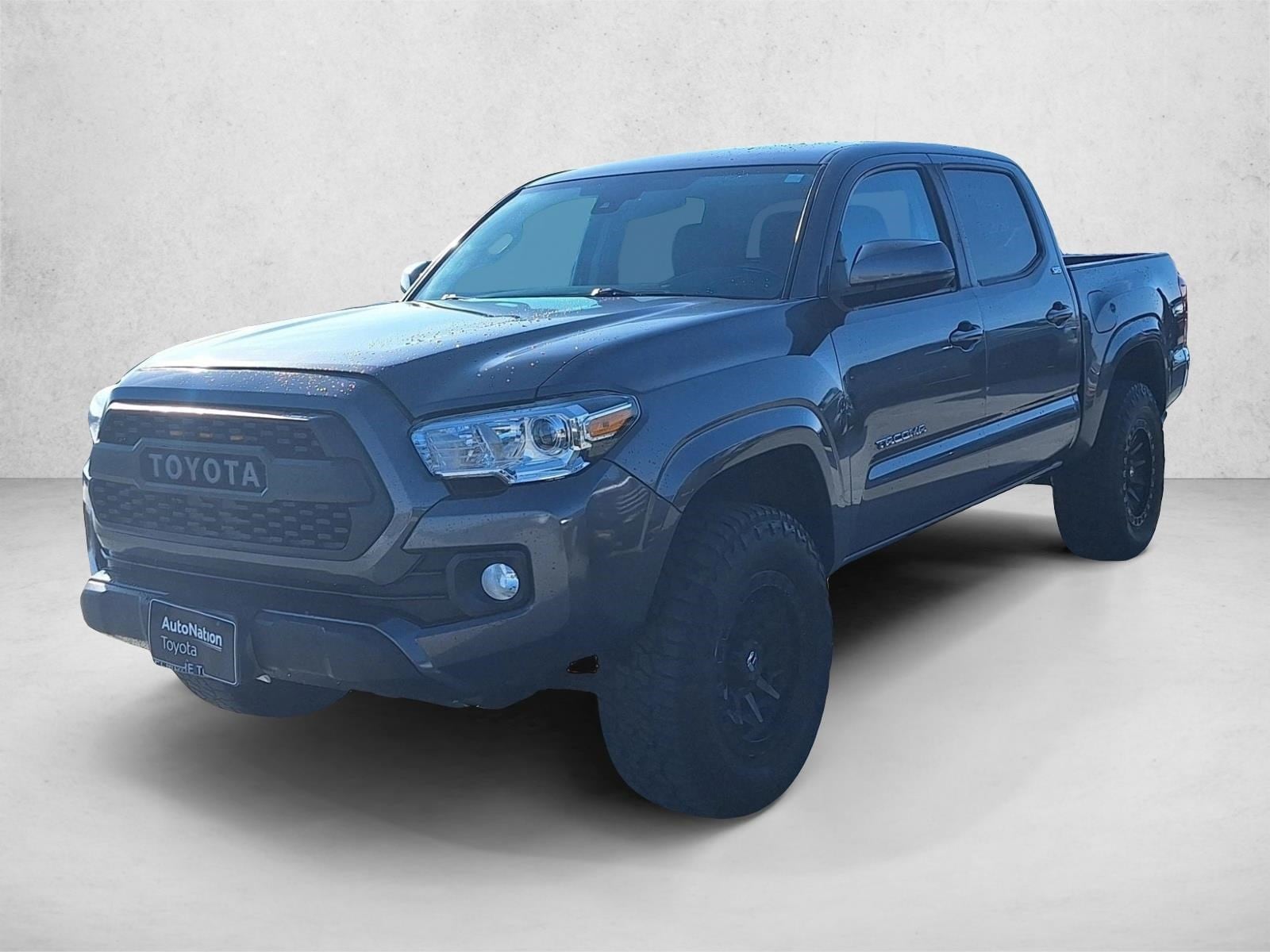 2021 Toyota Tacoma SR5's photo