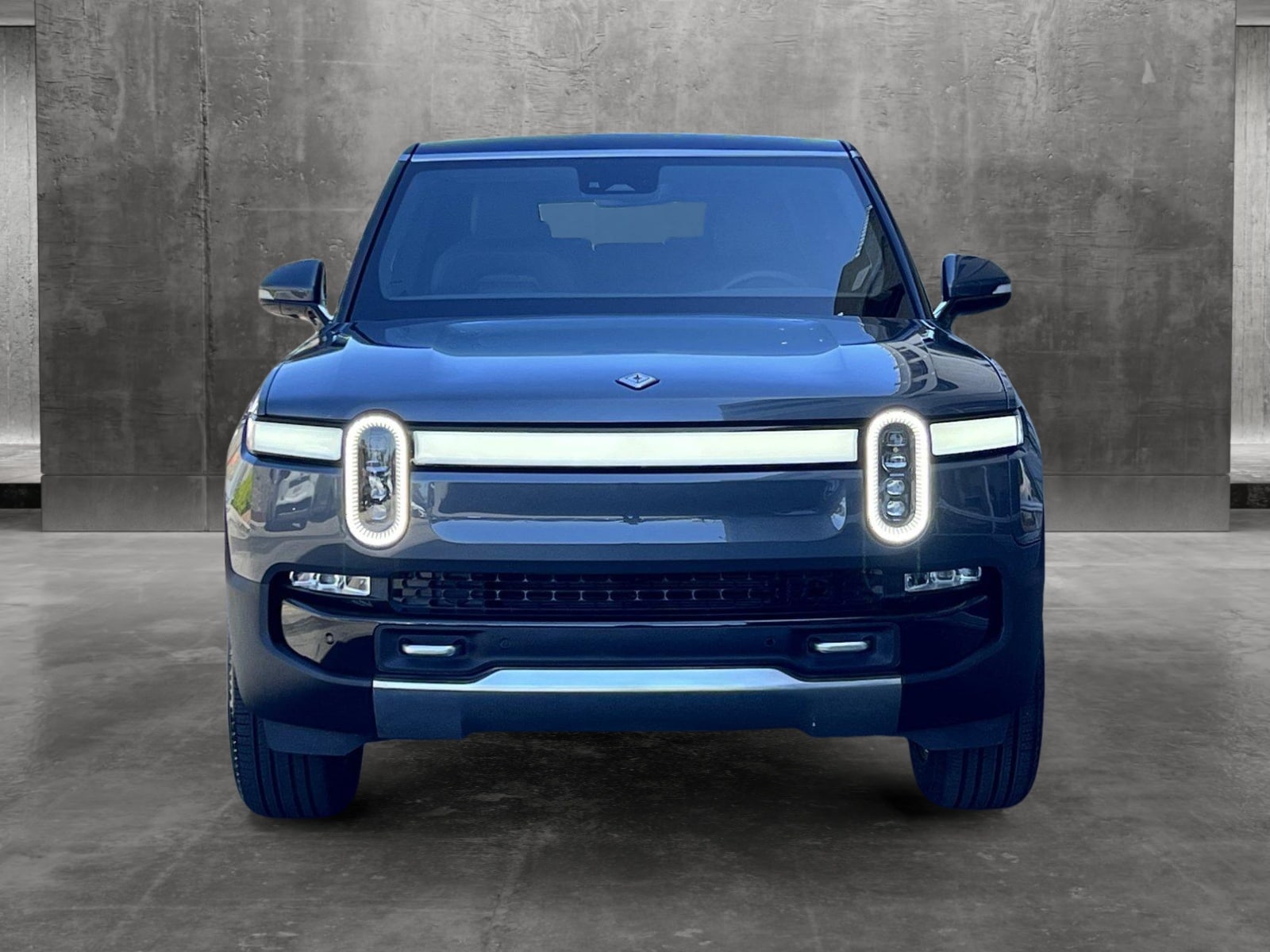Used 2023 Rivian R1S Adventure with VIN 7PDSGABA7PN020915 for sale in Cerritos, CA