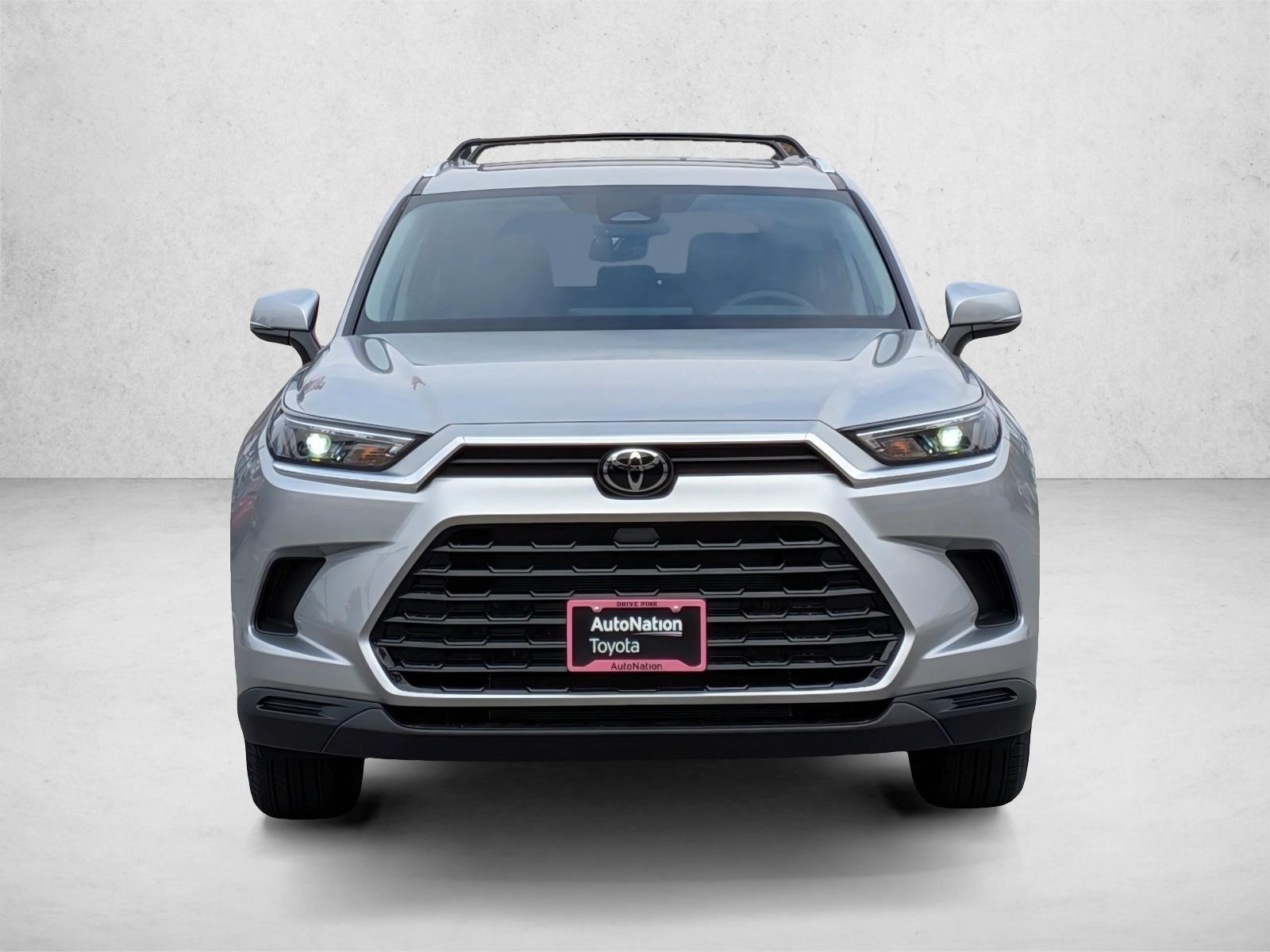 2026 Toyota Grand Highlander XLE photo 6