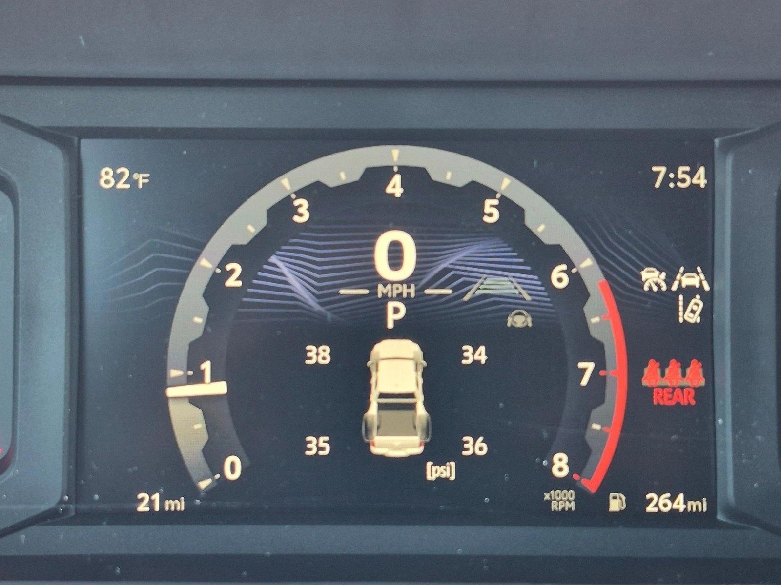 2026 Toyota Tacoma SR5 - Photo 11