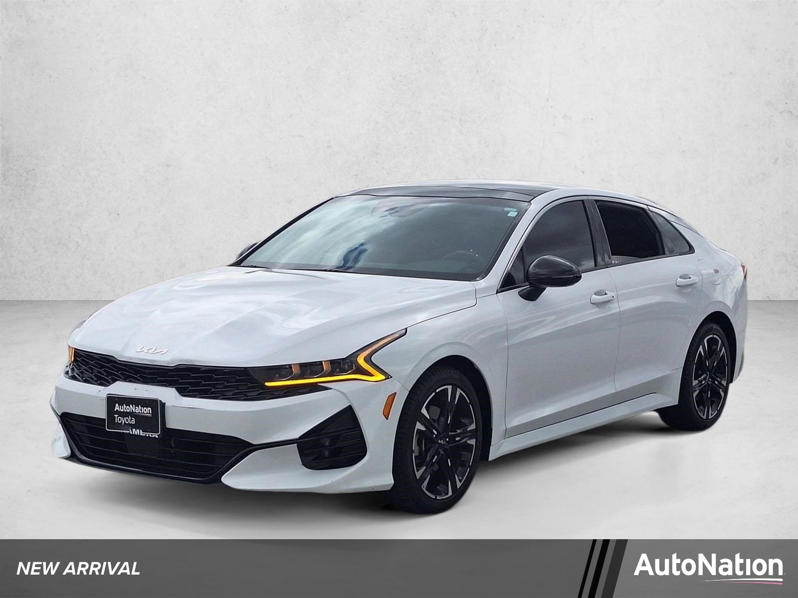 2022 Kia Optima GT-Line FWD's photo