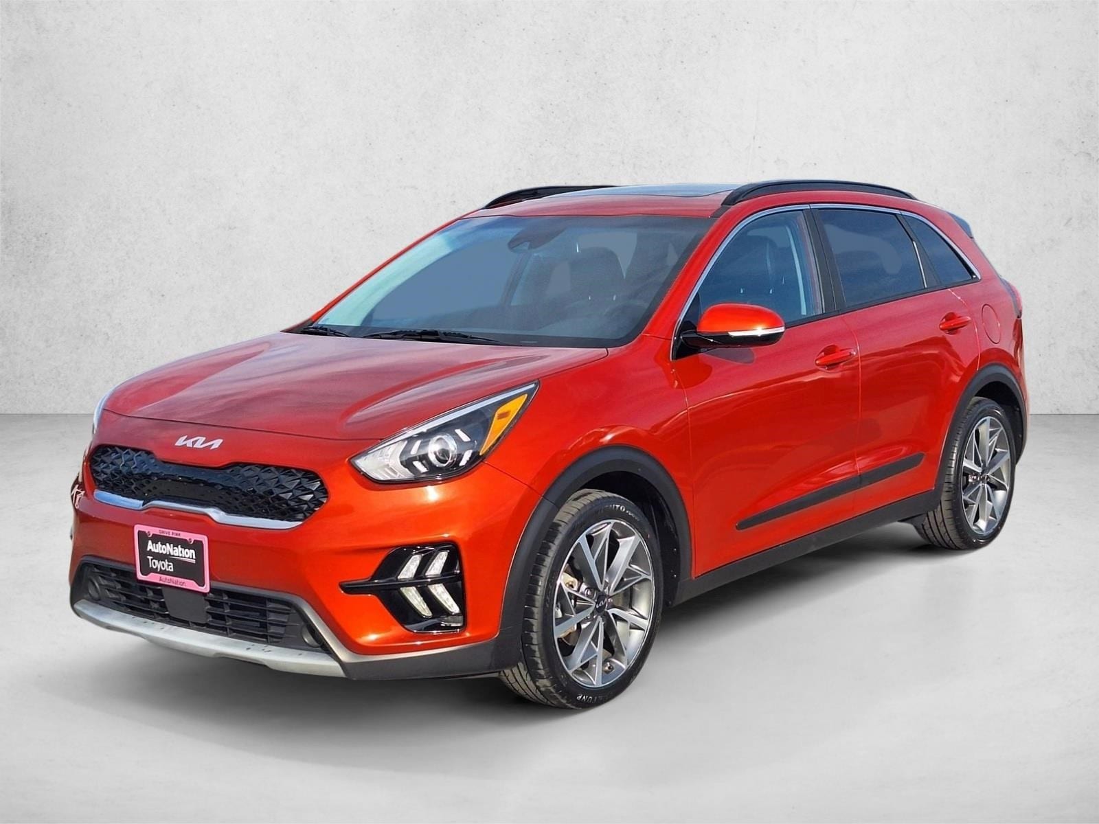 2022 Kia Niro Touring SE's photo