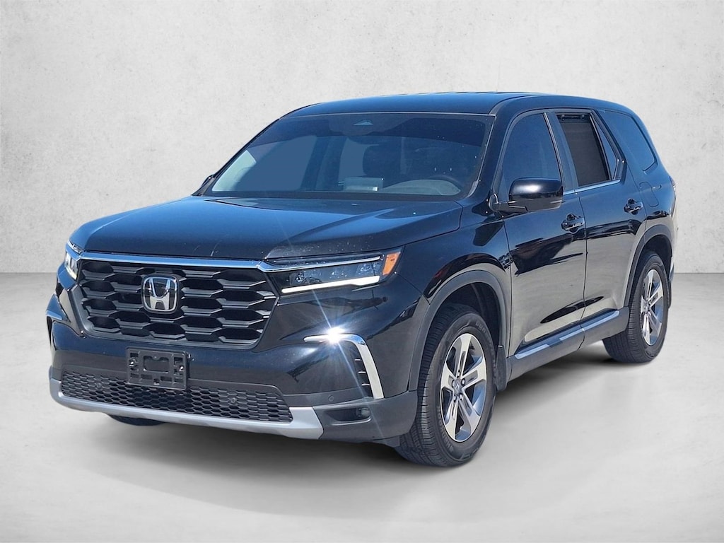 Used 2023 Honda Pilot EX-L 8 Passenger SUV