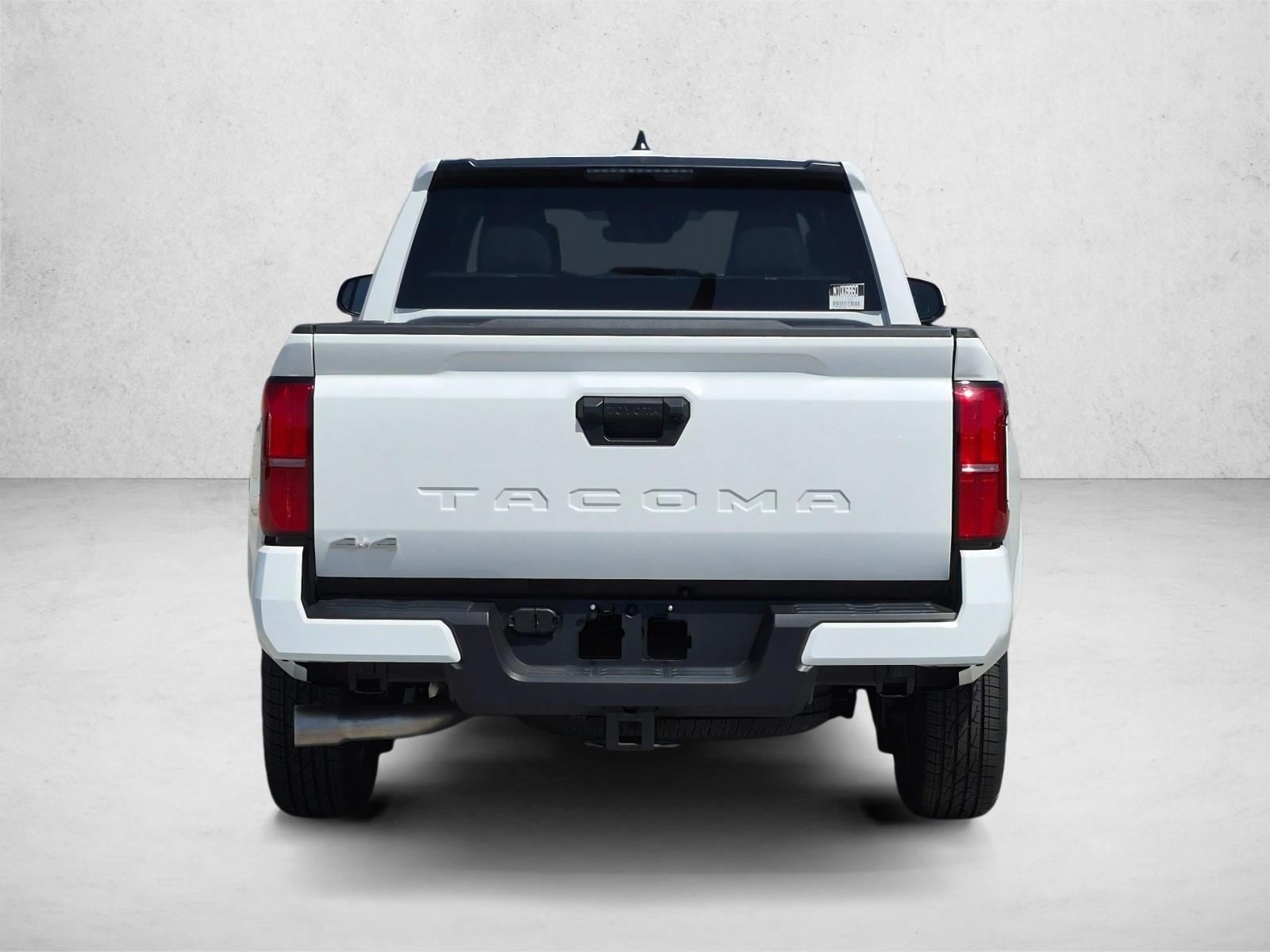 2026 Toyota Tacoma SR5 - Photo 8