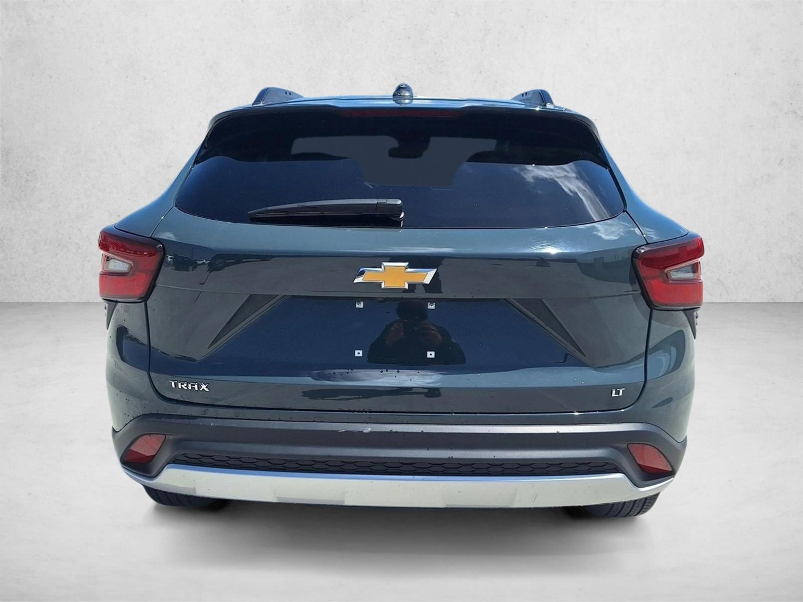 2025 Chevrolet Trax LT photo 6