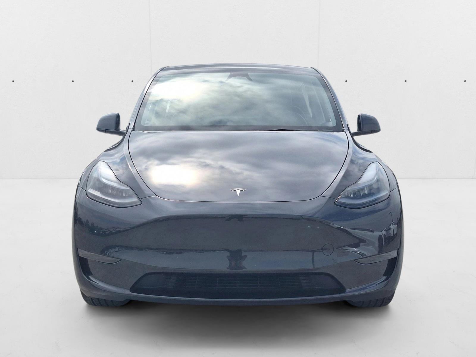 Used 2024 Tesla Model Y Long Range with VIN 7SAYGDED4RF018391 for sale in Cerritos, CA