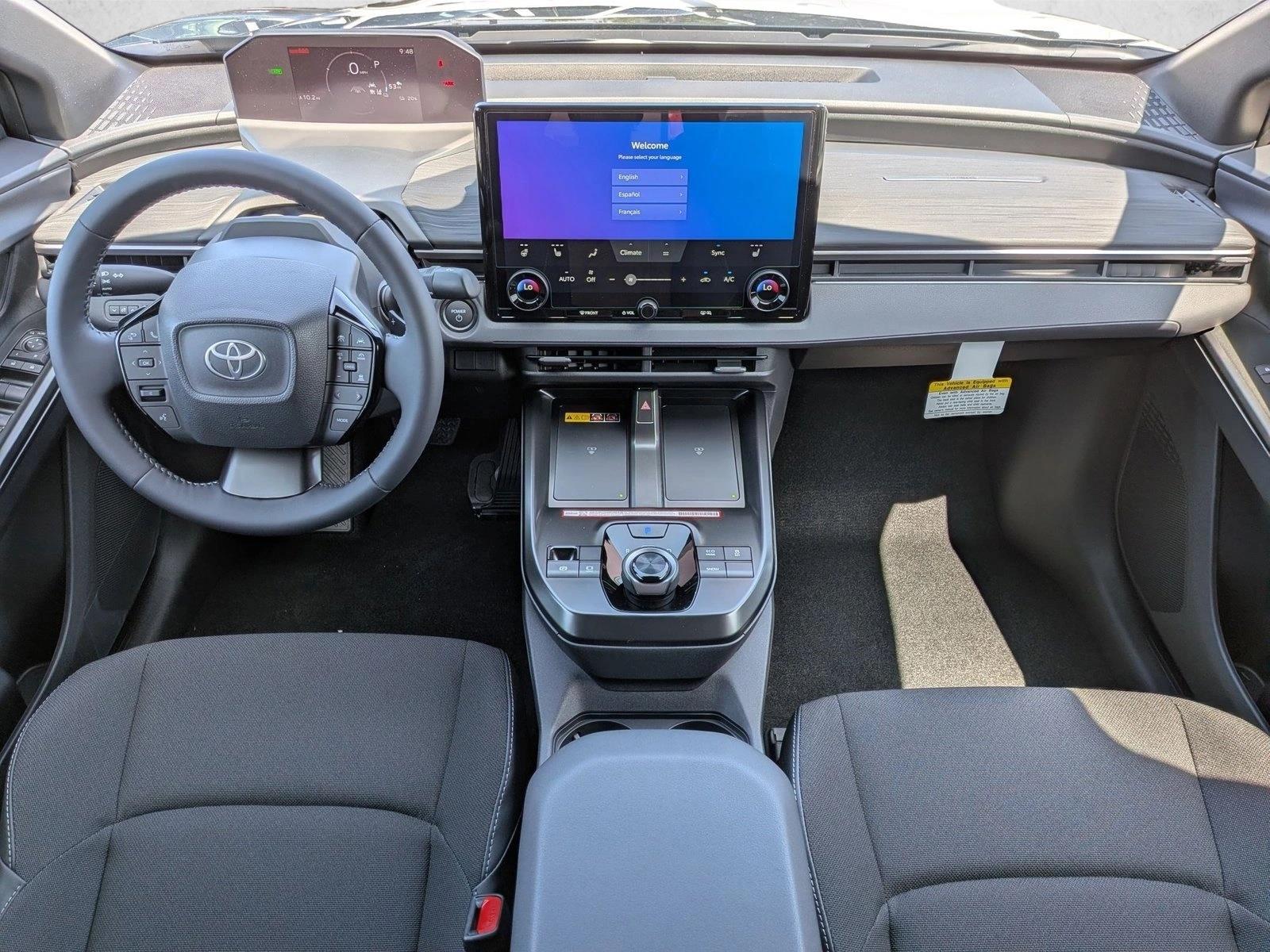 2026 Toyota C-HR SE - Photo 14
